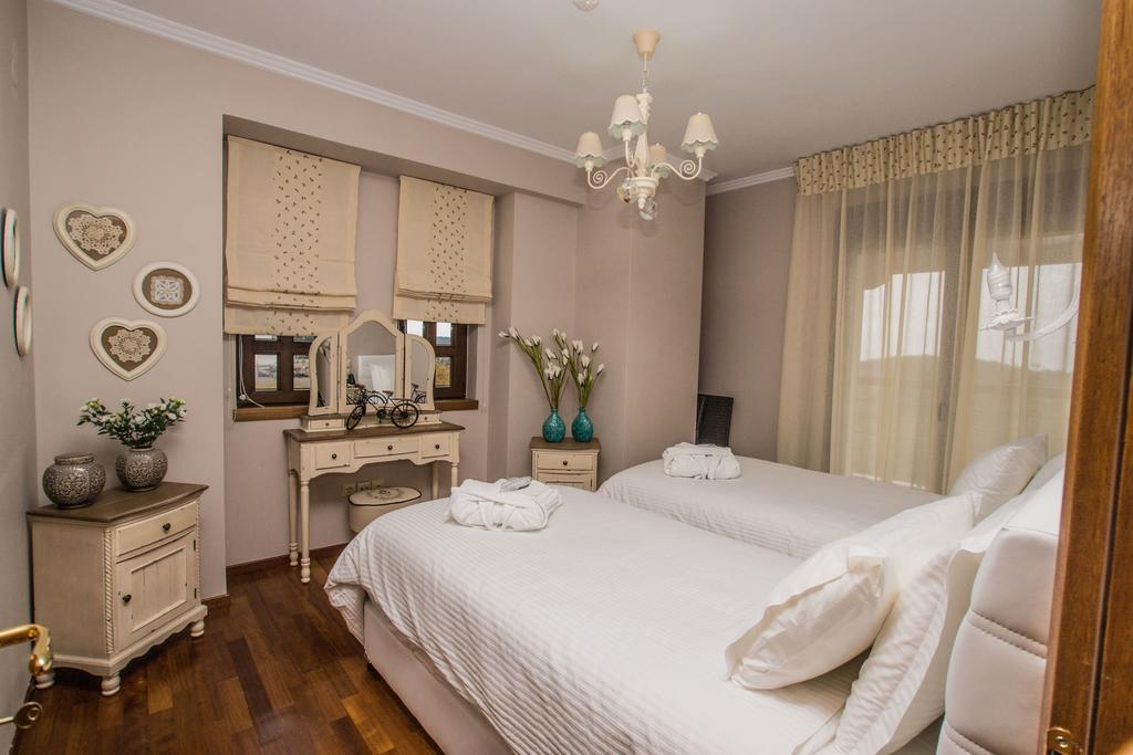 Evmorfes Villas Polýgyros Zimmer foto