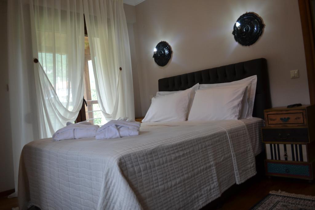 Evmorfes Villas Polýgyros Zimmer foto